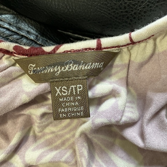 Tommy Bahama Burgundy Floral Tank Top Size XS - Picture 6 of 9